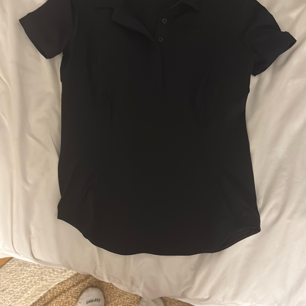 lululemon women’s quick-drying short sleeve polo